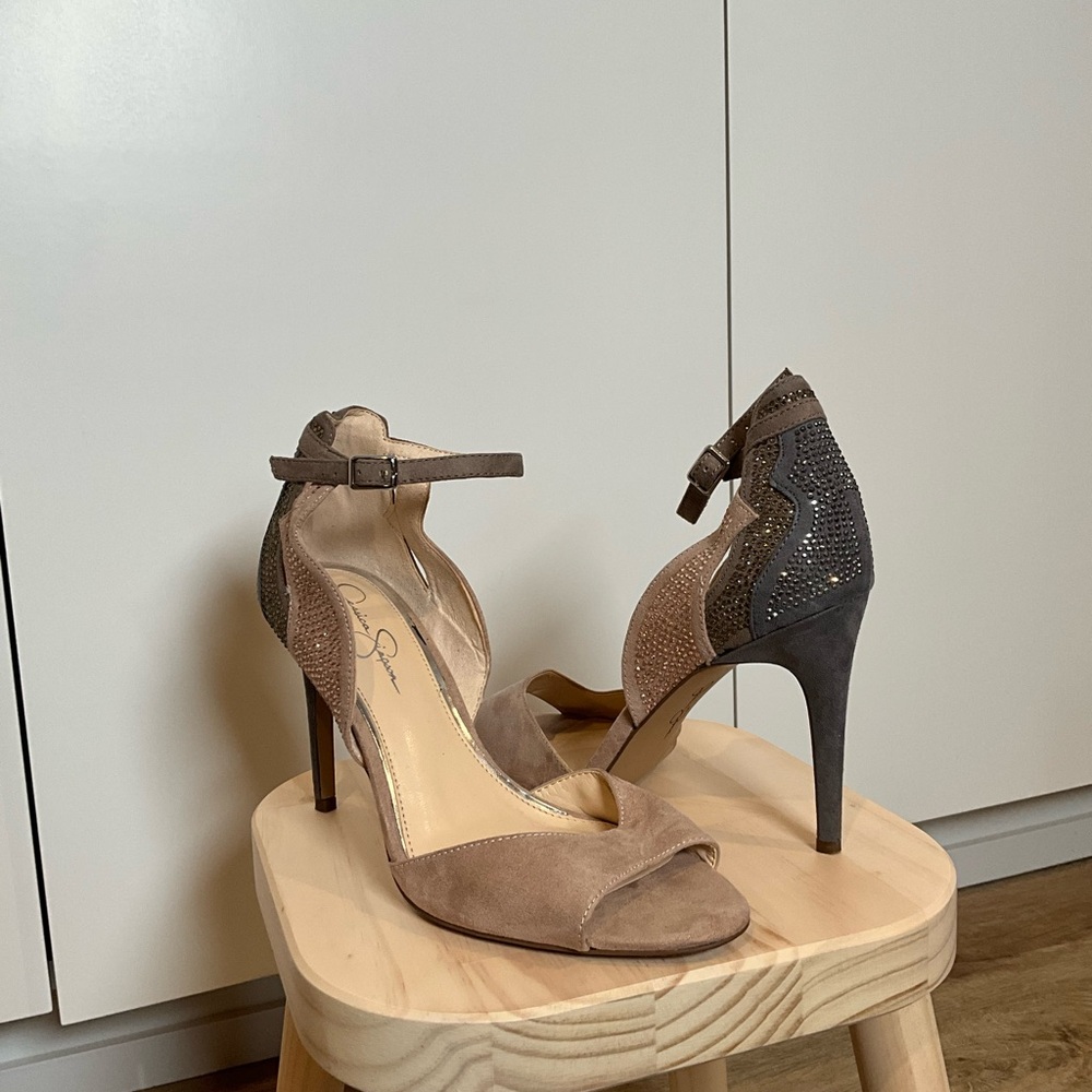 Jessica Simpson Tan and Brown Women's Heels
